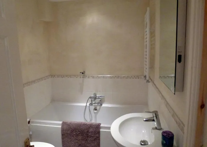 Tottle Bank * אמבלסייד