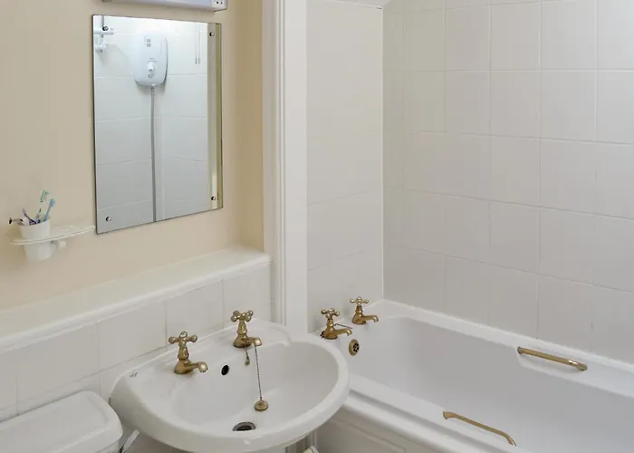 Tottle Bank * אמבלסייד